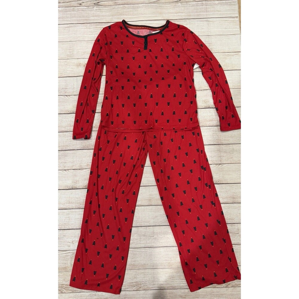 NWT Roudelain red long-sleeve Christmas Theme pajama set - Pants And Top Medium